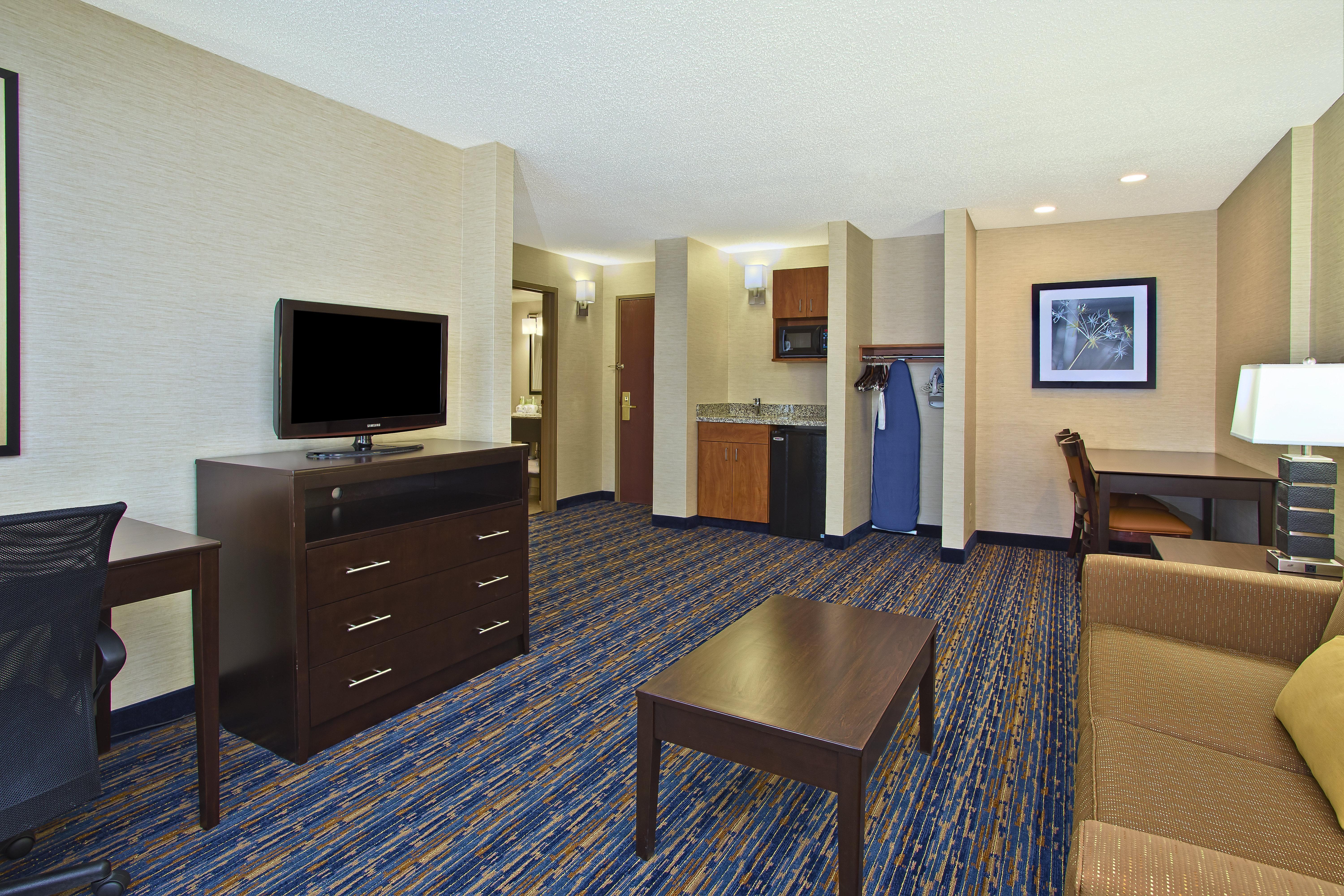 Holiday Inn Express And Suites Pittsburgh West Mifflin By Ihg Екстериор снимка