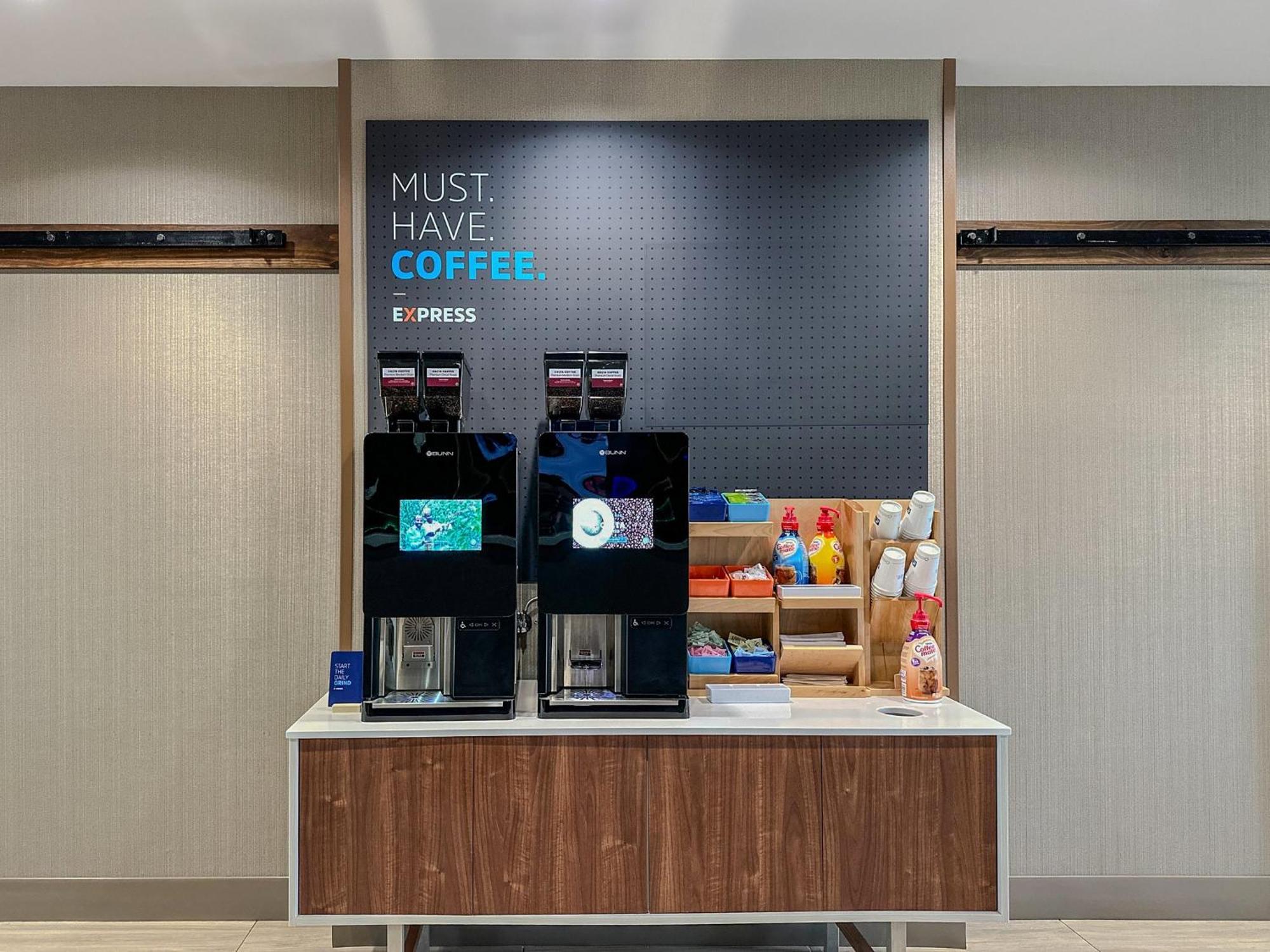 Holiday Inn Express And Suites Pittsburgh West Mifflin By Ihg Екстериор снимка