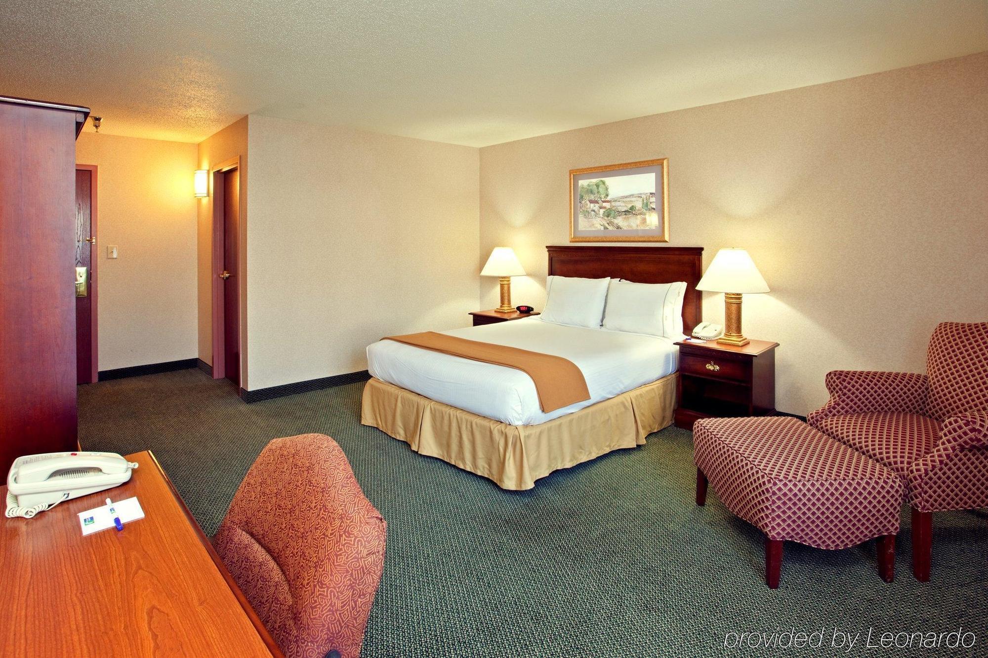 Holiday Inn Express And Suites Pittsburgh West Mifflin By Ihg Екстериор снимка